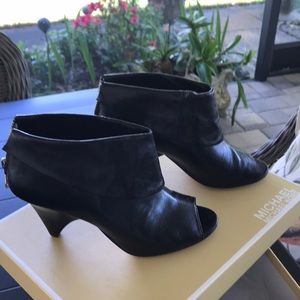 Michael Kors bootie